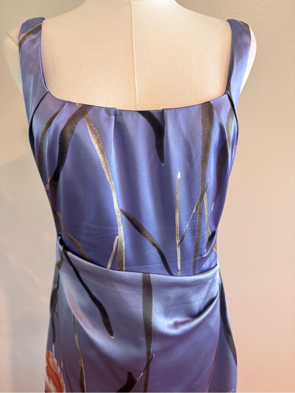 Elie Tahari 93% Silk Floral Draped Sheath Dress Lavender Size 6 - Picture 7 of 15